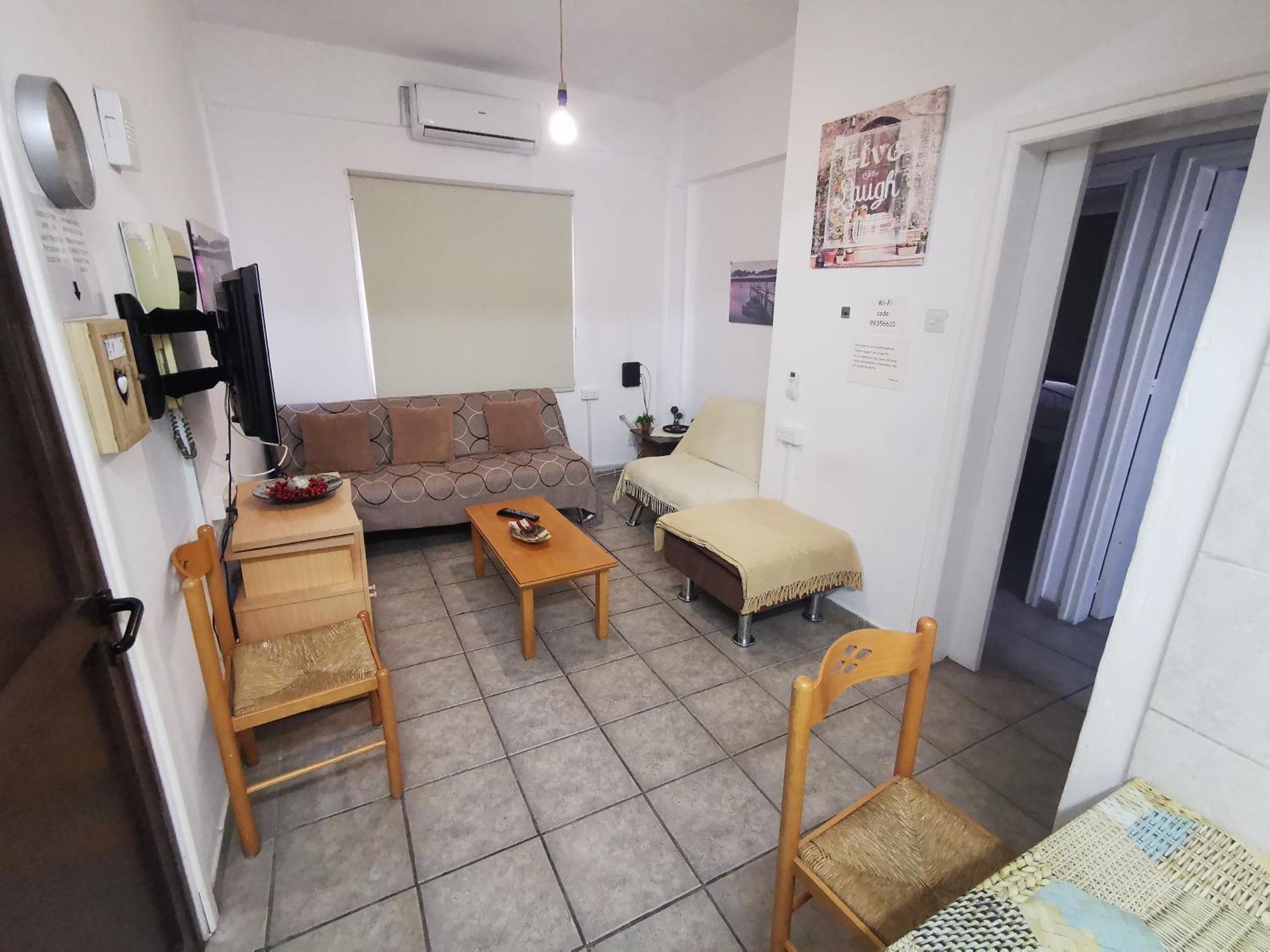 Strovolos Rooms Studios Nicosia Bilik gambar